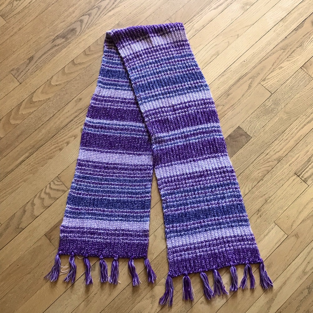 Evsie Knitted Scarf NEW Purple Blue Soft Fringe Wide Winter Festival Gift - Picture 8 of 8